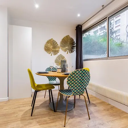 Apartment Sacre Coeur 18